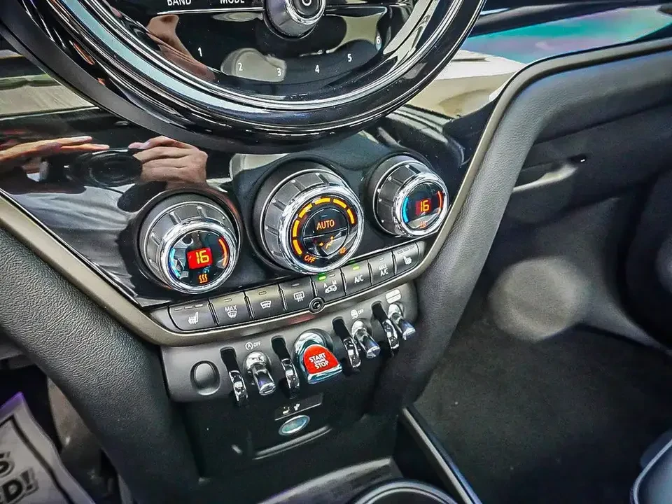 2022 Mini Countryman 2nd Gen - Image 15 of 18