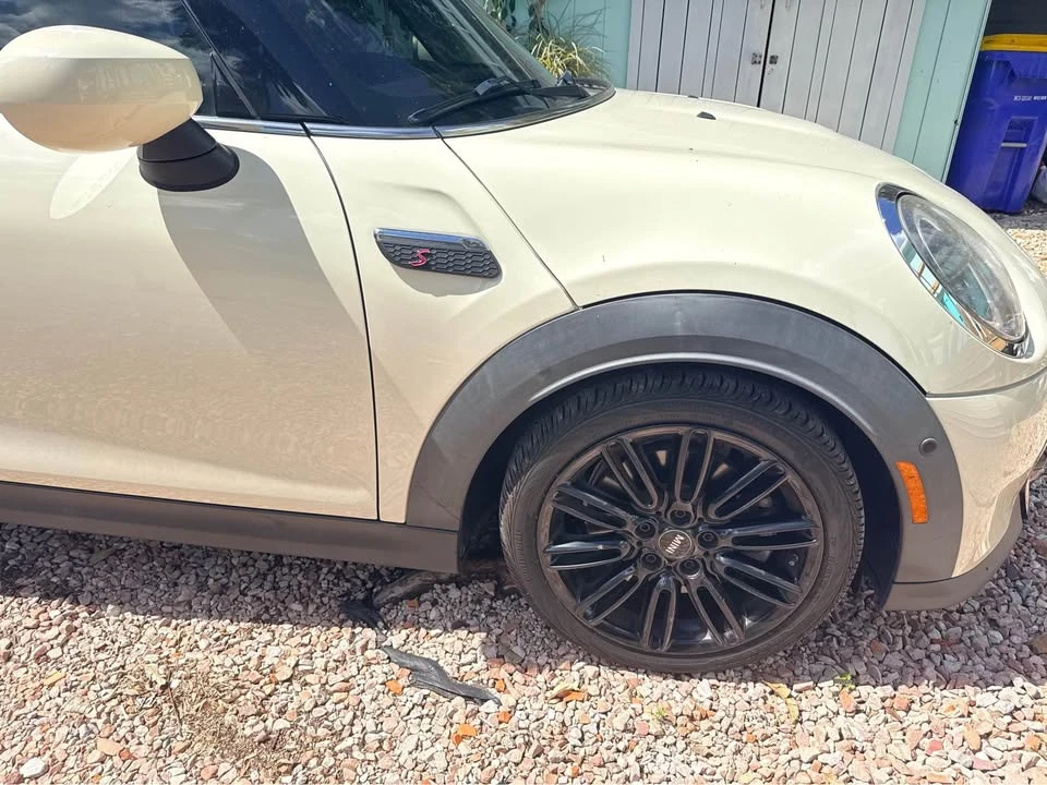2022 Mini Mini 3rd Gen - Image 8 of 8