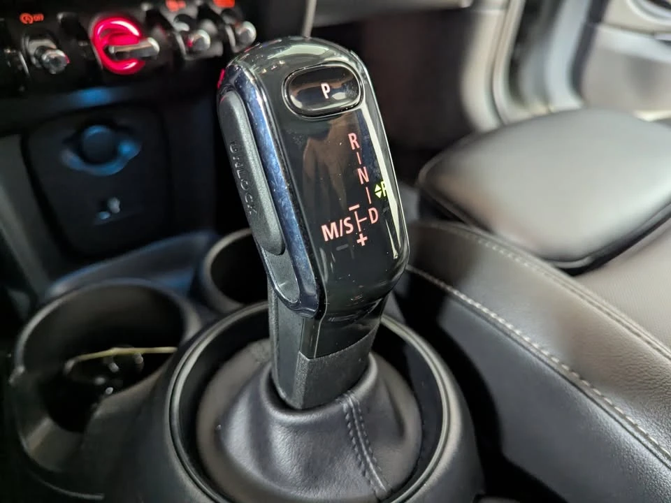 2022 Mini Mini Cooper S 3rd Gen - Image 4 of 6