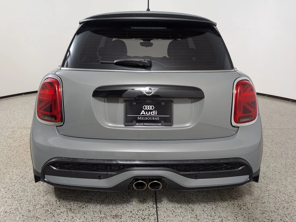 2022 Mini Mini Cooper S 3rd Gen - Image 5 of 10