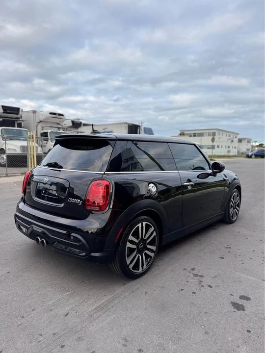 2022 Mini Mini Cooper S 3rd Gen - Image 10 of 10