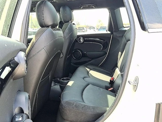 2022 Mini Mini Cooper S 3rd Gen - Image 5 of 16