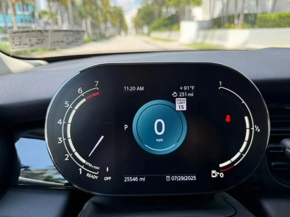 2022 Mini Mini Cooper S 3rd Gen - Image 9 of 19