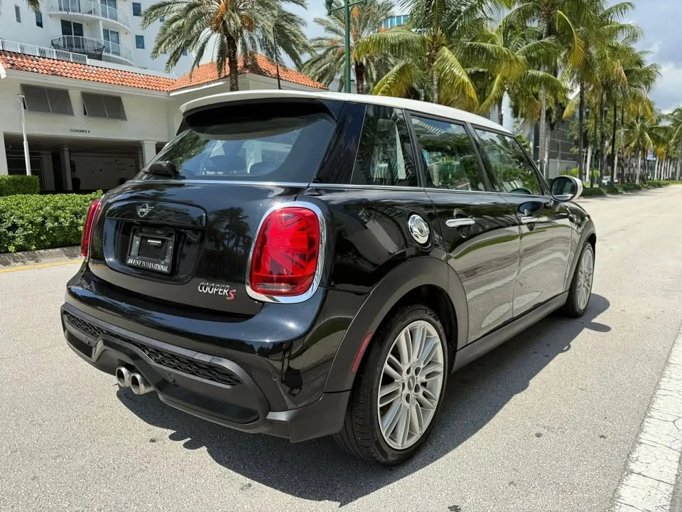 2022 Mini Mini Cooper S 3rd Gen - Image 6 of 19