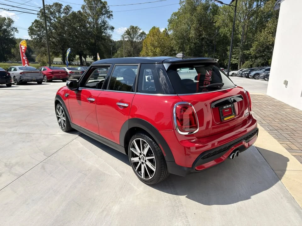 2022 Mini Mini 3rd Gen - Image 3 of 20