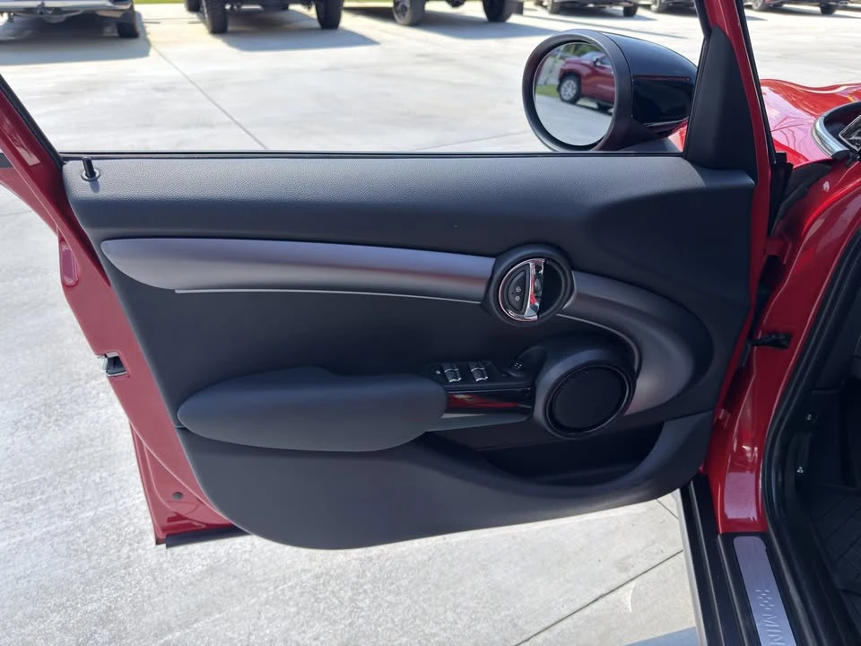 2022 Mini Mini 3rd Gen - Image 7 of 20