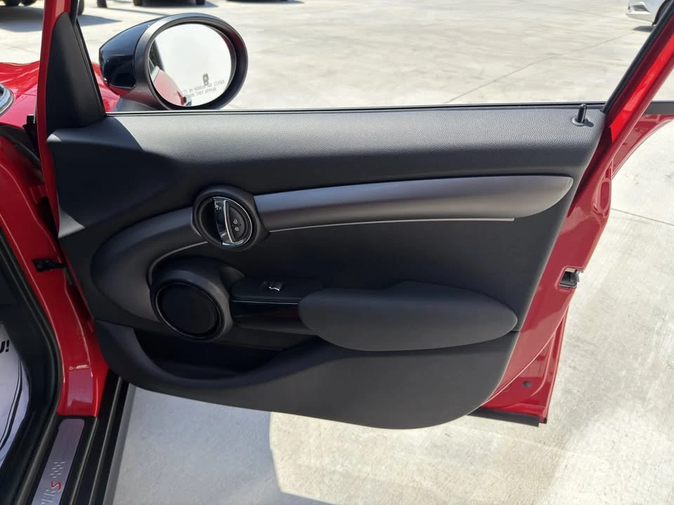 2022 Mini Mini 3rd Gen - Image 8 of 20