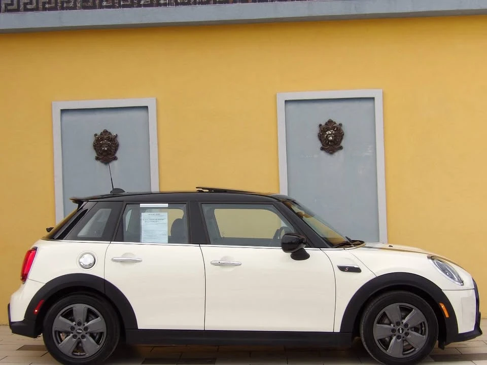 2022 Mini Mini 3rd Gen - Image 6 of 20