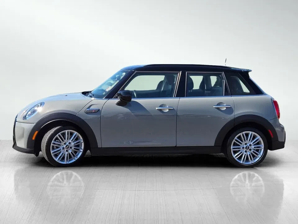2022 Mini Mini Cooper S 3rd Gen - Image 7 of 12