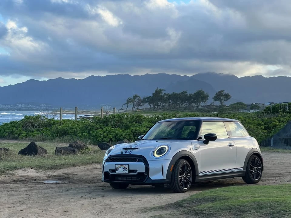 2022 Mini Mini Cooper S 3rd Gen - Image 3 of 12