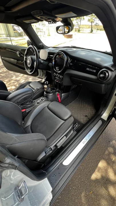 2022 Mini Mini Cooper S 3rd Gen - Image 8 of 12
