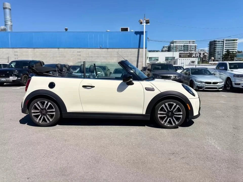 2022 Mini Mini Cooper S 3rd Gen - Image 11 of 15