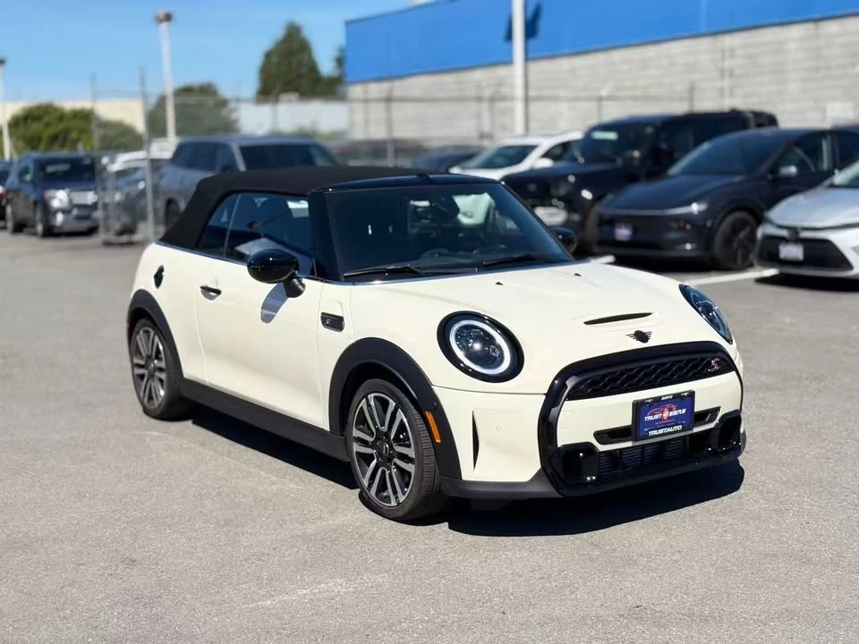 2022 Mini Mini Cooper S 3rd Gen - Image 9 of 15