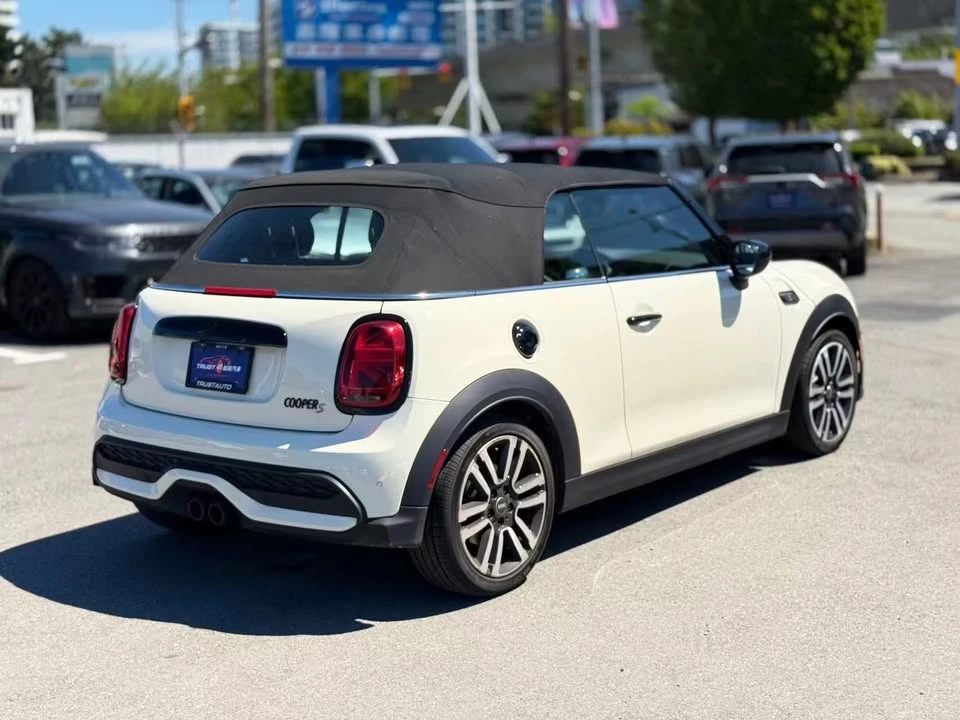 2022 Mini Mini Cooper S 3rd Gen - Image 7 of 15