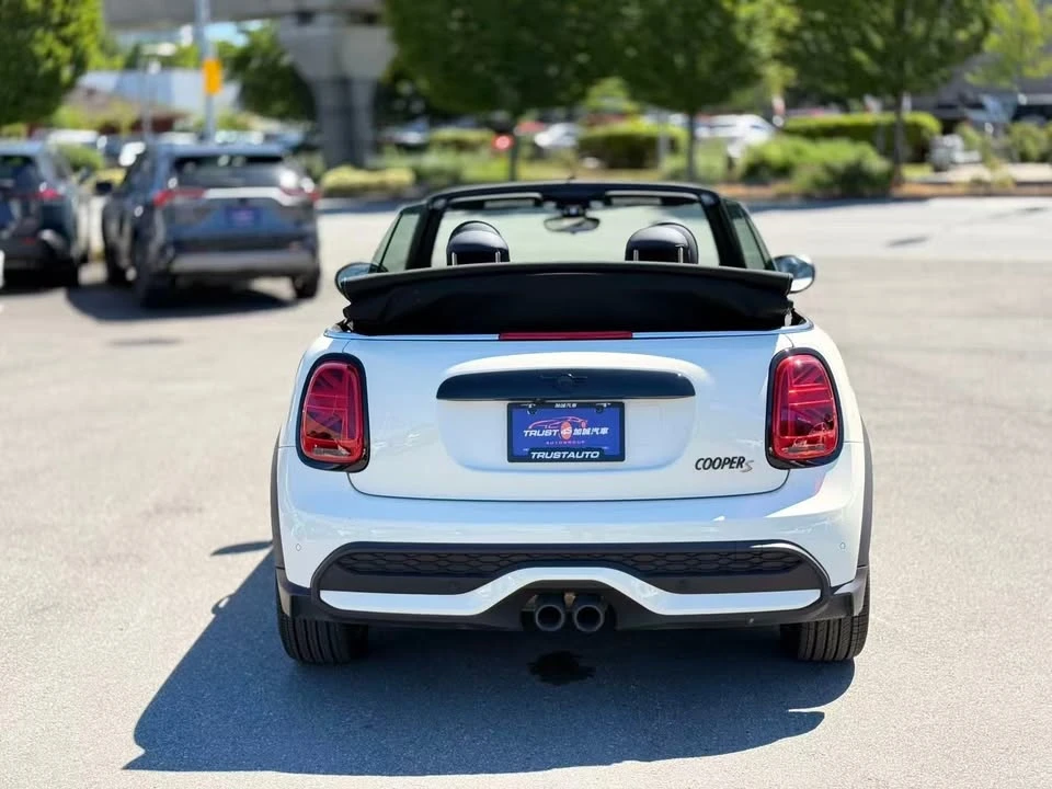 2022 Mini Mini Cooper S 3rd Gen - Image 13 of 15