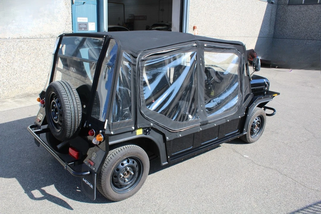 2022 Mini Mini Moke - Image 24 of 30