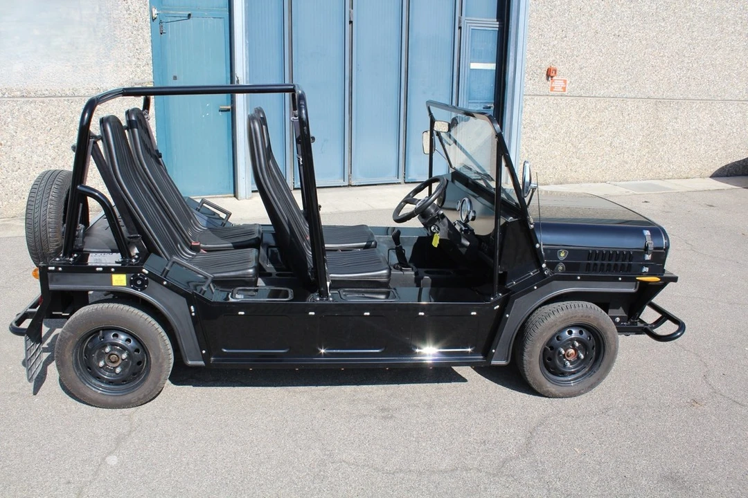 2022 Mini Mini Moke - Image 15 of 30
