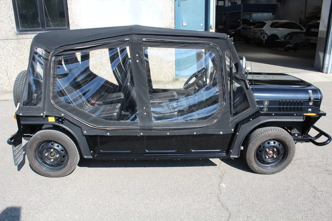 2022 Mini Mini Moke - Image 25 of 30