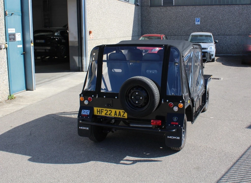 2022 Mini Mini Moke - Image 23 of 30