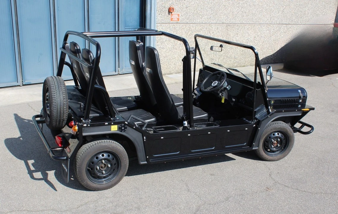 2022 Mini Mini Moke - Image 11 of 30