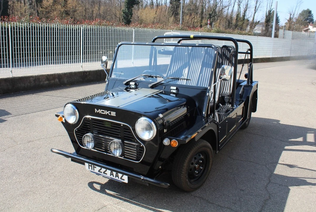 2022 Mini Mini Moke - Image 13 of 30