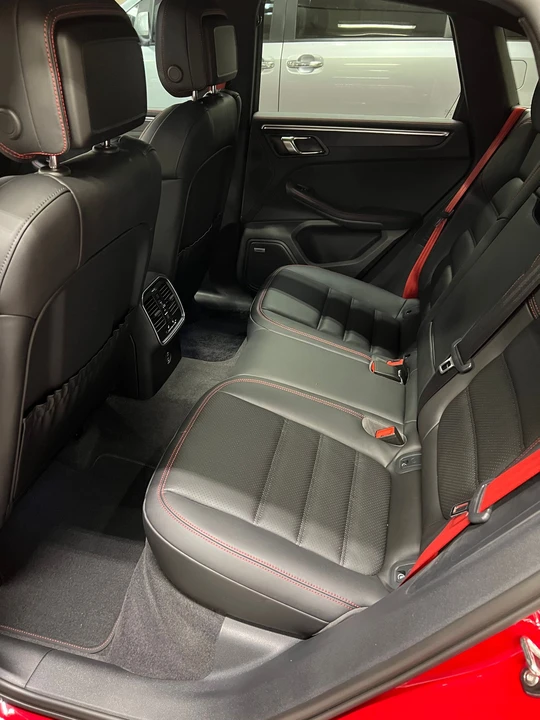 2022 Porsche Macan GTS - Image 15 of 24