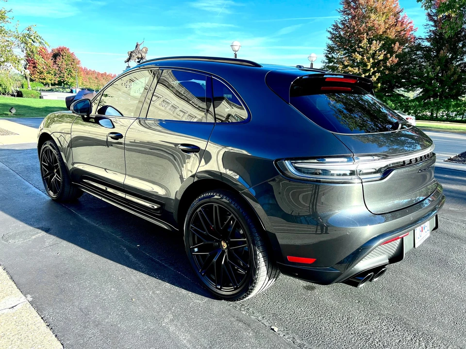 2022 Porsche Macan GTS - Image 6 of 20