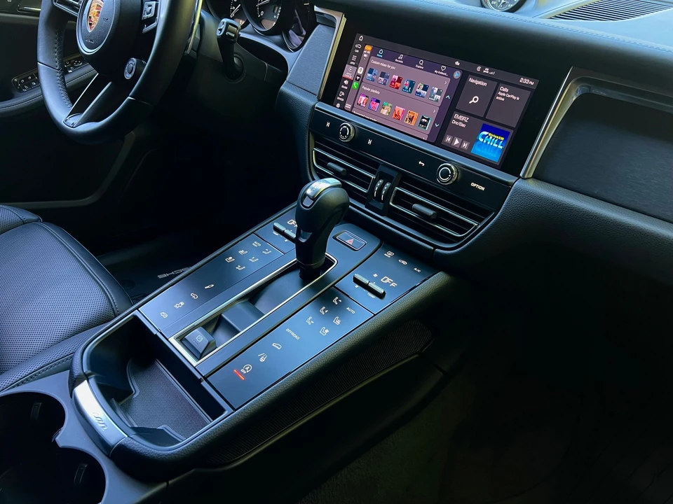 2022 Porsche Macan GTS - Image 15 of 20