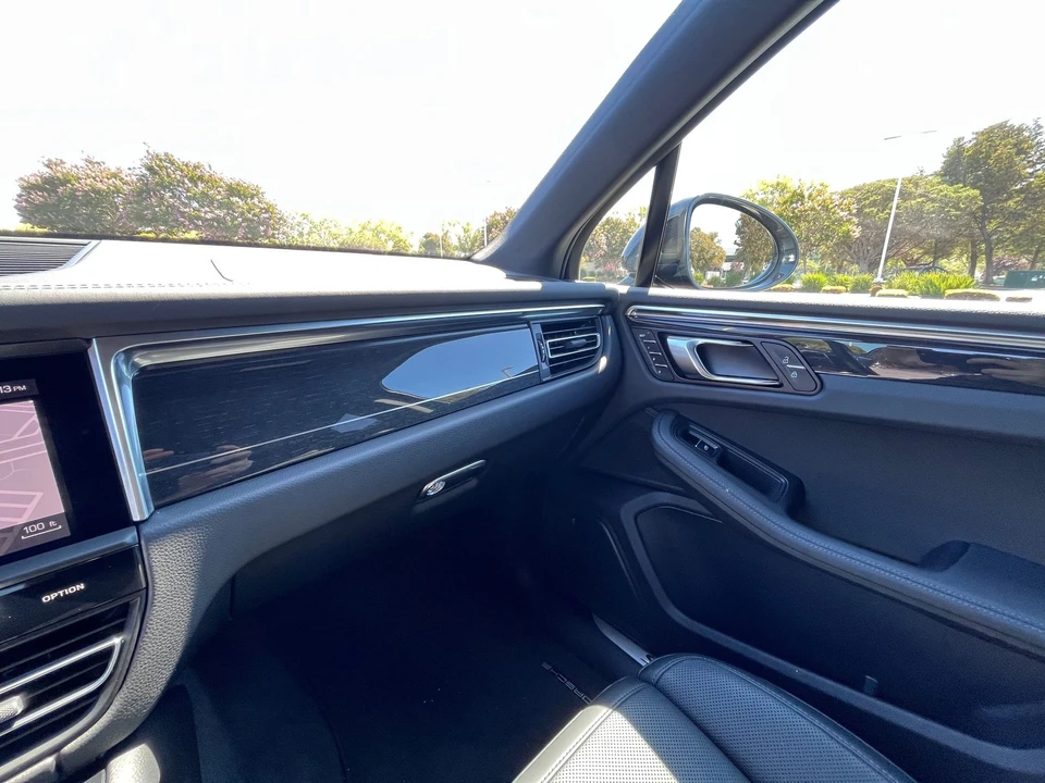 2022 Porsche Macan S - Image 7 of 13
