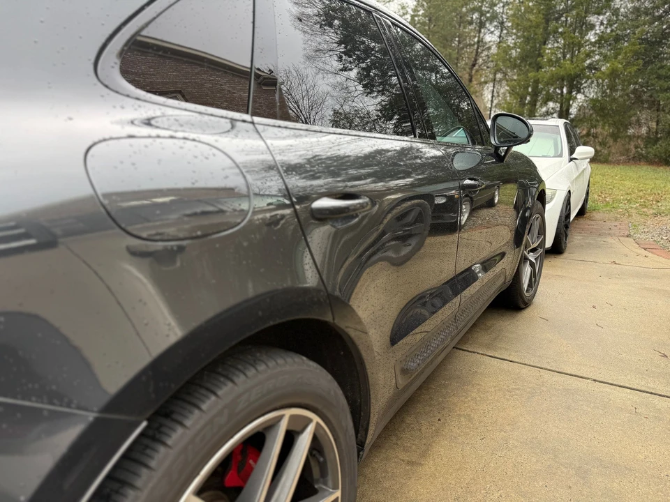 2022 Porsche Macan S - Image 10 of 14
