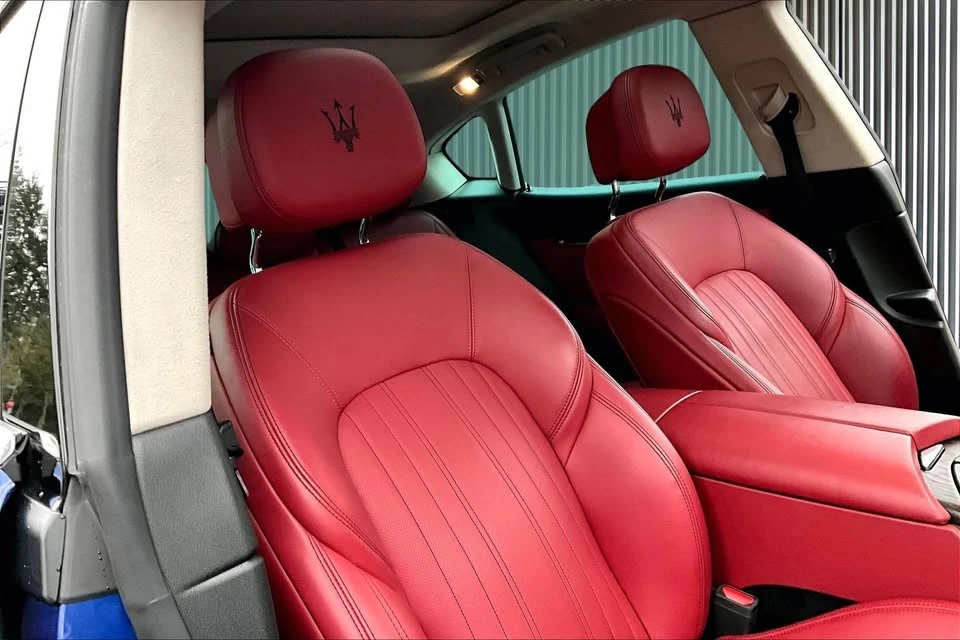 2022 Maserati Levante - Image 13 of 17