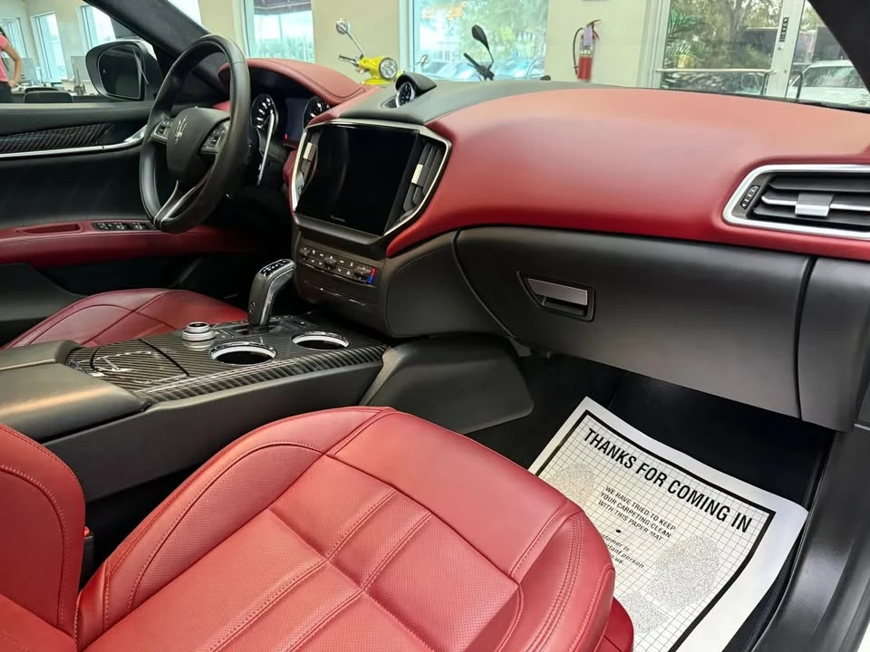 2022 Maserati Ghibli 3rd Gen - Image 19 of 20