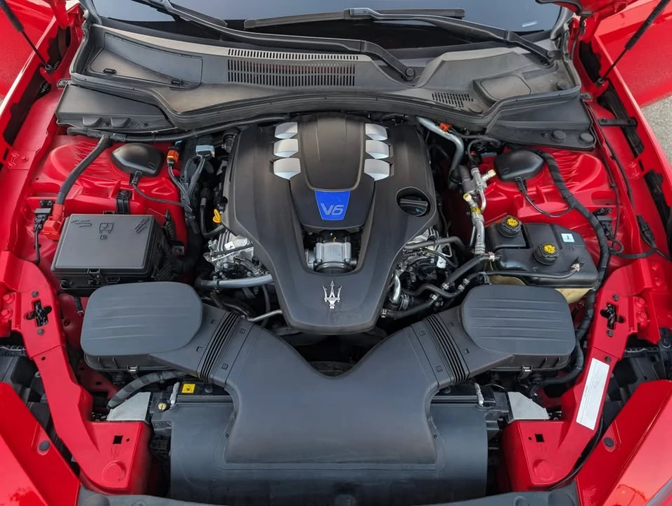 2022 Maserati Ghibli 3rd Gen - Image 8 of 20