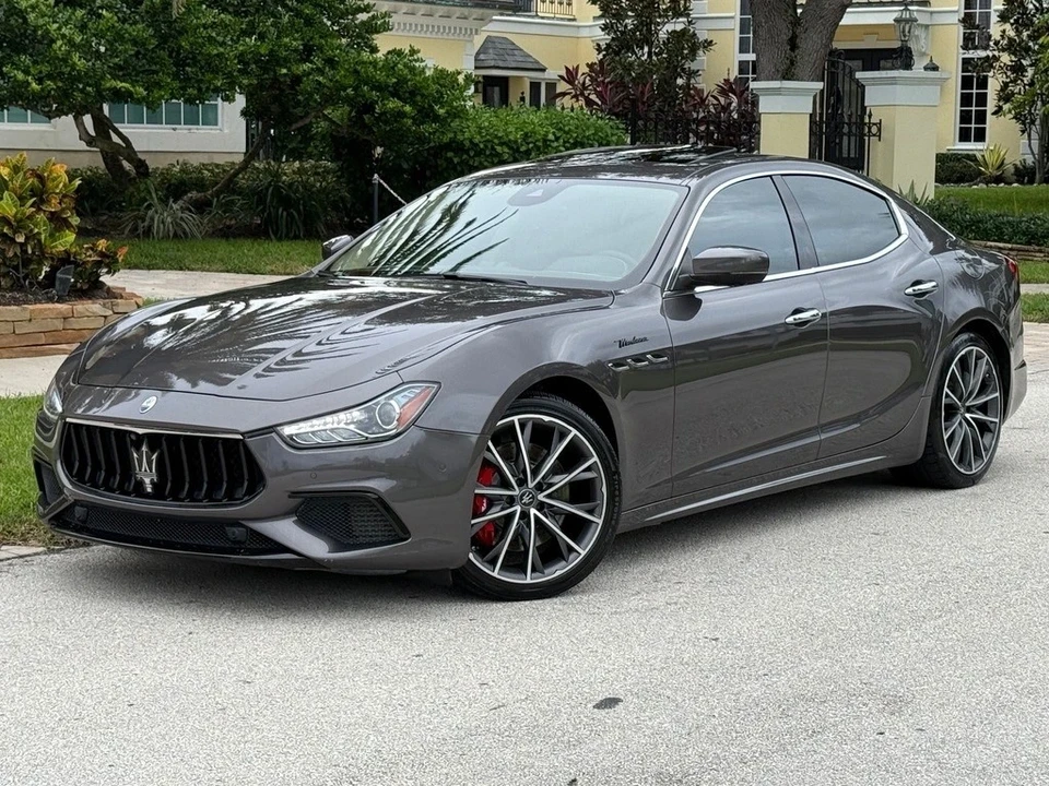 2022 Maserati Ghibli 3rd Gen - Image 12 of 21