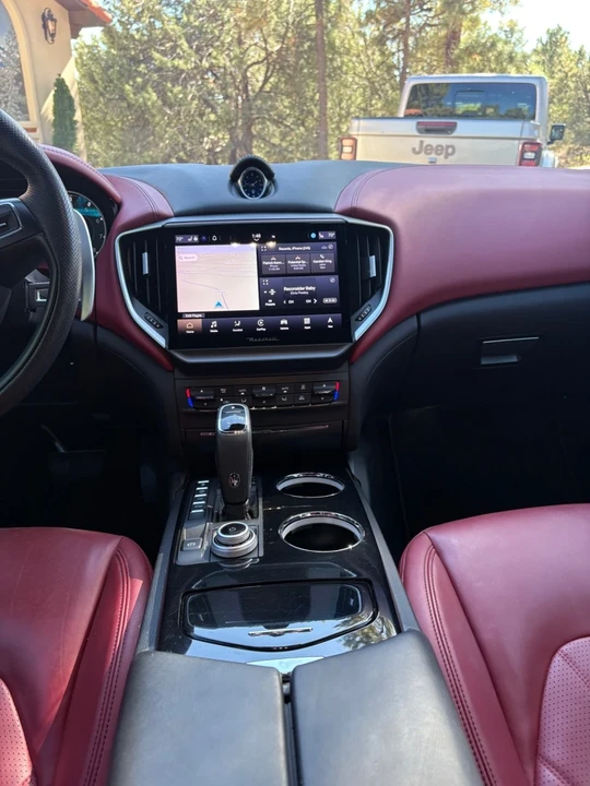 2022 Maserati Ghibli 3rd Gen - Image 17 of 21