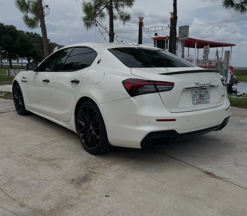 2022 Maserati Ghibli 3rd Gen - Image 4 of 17