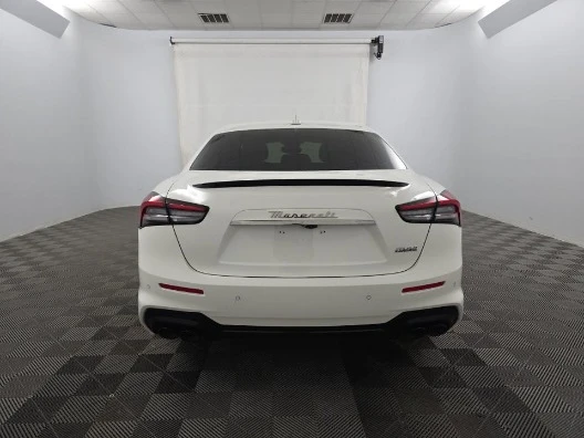 2022 Maserati Ghibli 3rd Gen - Image 5 of 8