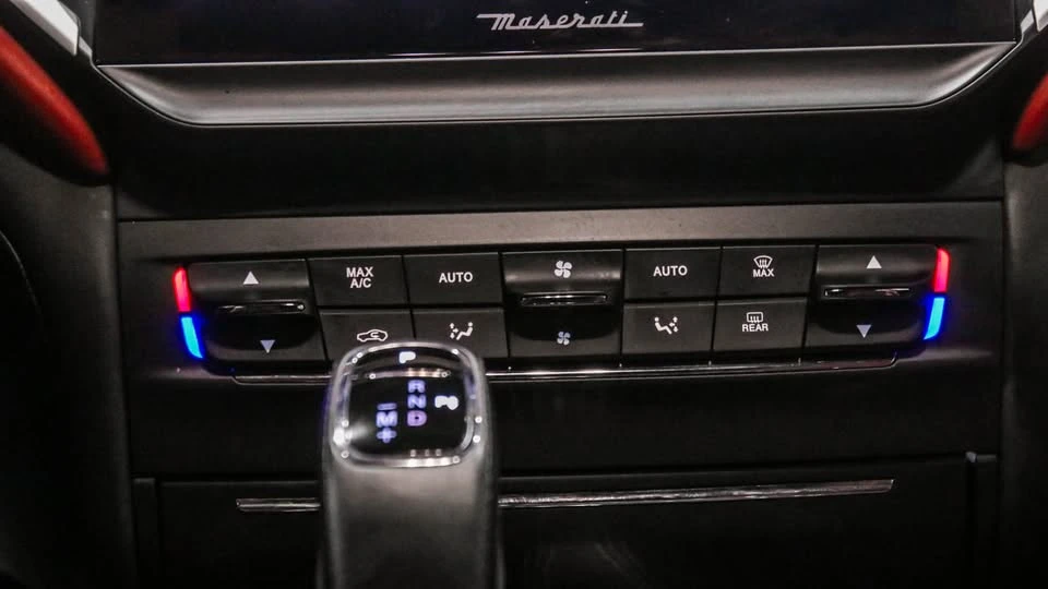 2022 Maserati Ghibli 3rd Gen - Image 16 of 20