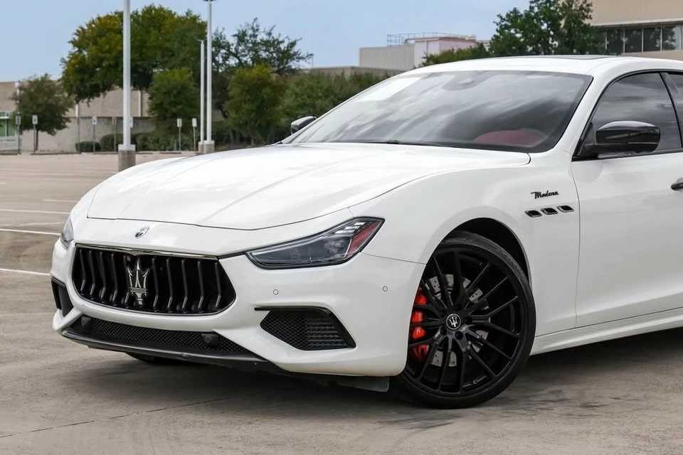 2022 Maserati Ghibli 3rd Gen - Image 7 of 18