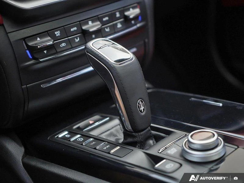 2022 Maserati Ghibli 3rd Gen - Image 16 of 20