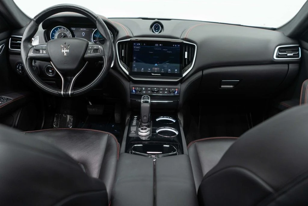 2022 Maserati Ghibli 3rd Gen - Image 10 of 12