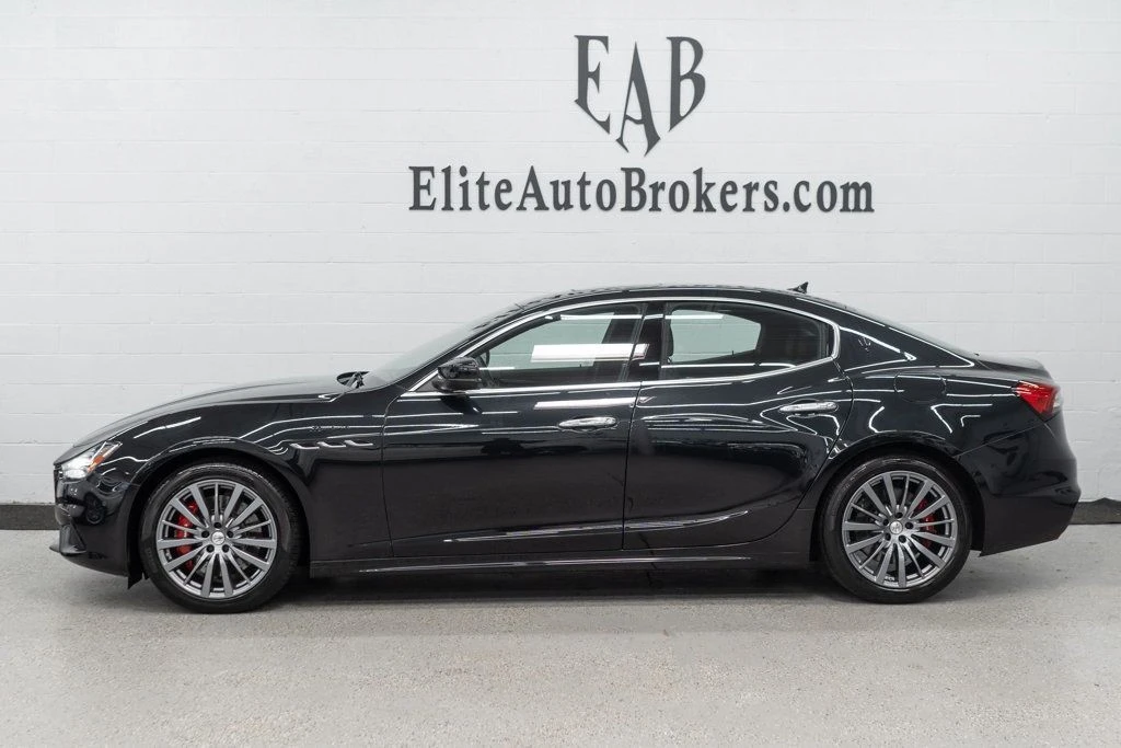 2022 Maserati Ghibli 3rd Gen - Image 2 of 12