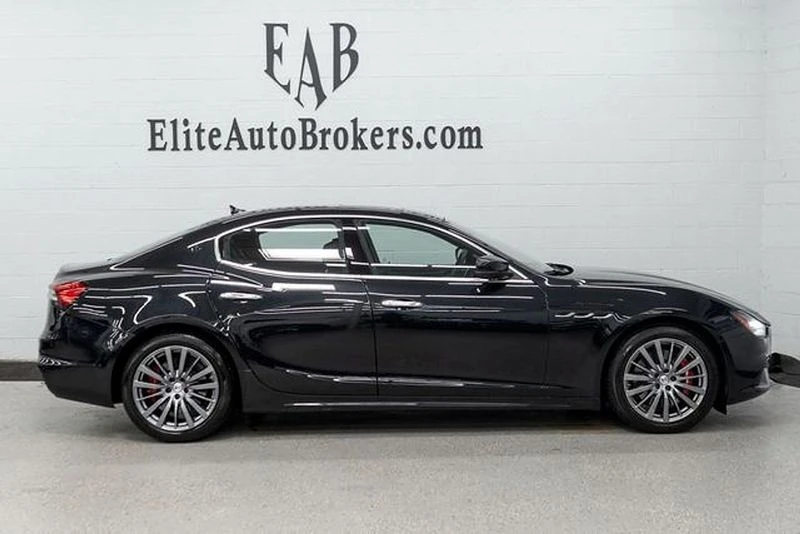 2022 Maserati Ghibli 3rd Gen - Image 5 of 12