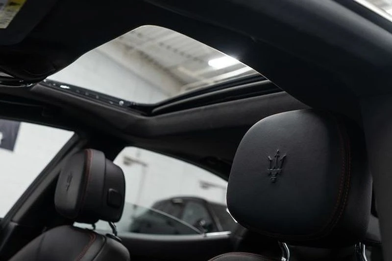 2022 Maserati Ghibli 3rd Gen - Image 11 of 12
