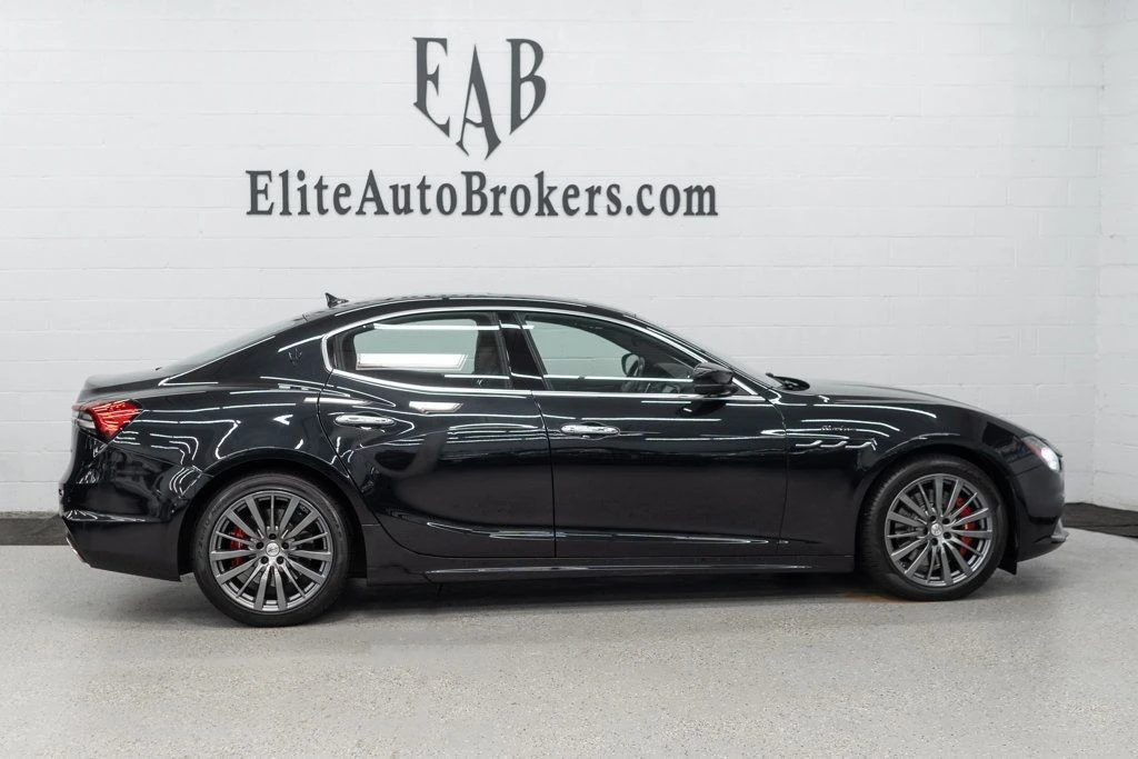 2022 Maserati Ghibli 3rd Gen - Image 5 of 12