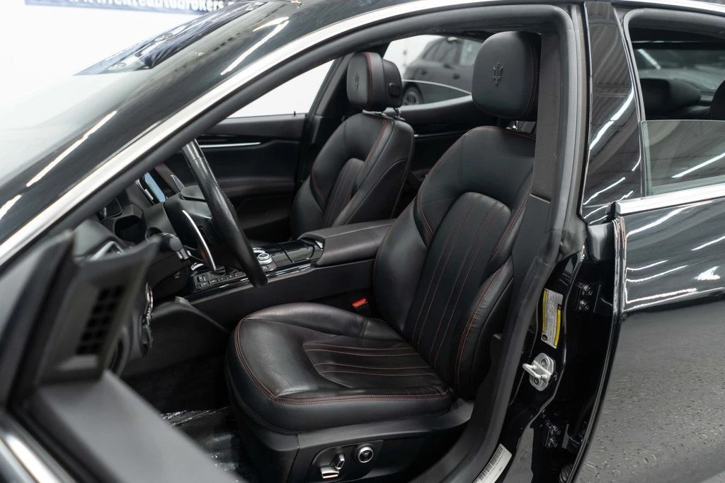 2022 Maserati Ghibli 3rd Gen - Image 8 of 12