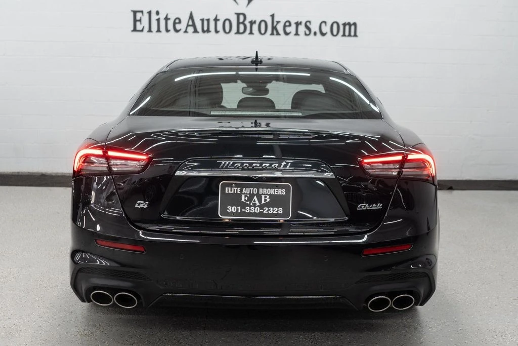 2022 Maserati Ghibli 3rd Gen - Image 4 of 12