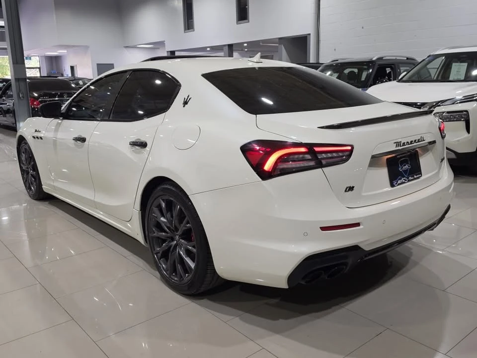 2022 Maserati Ghibli 3rd Gen - Image 5 of 15