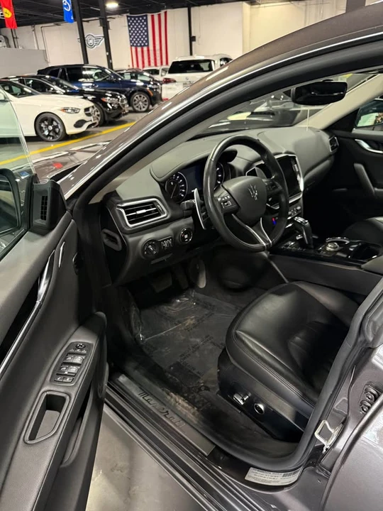 2022 Maserati Ghibli 3rd Gen - Image 5 of 9