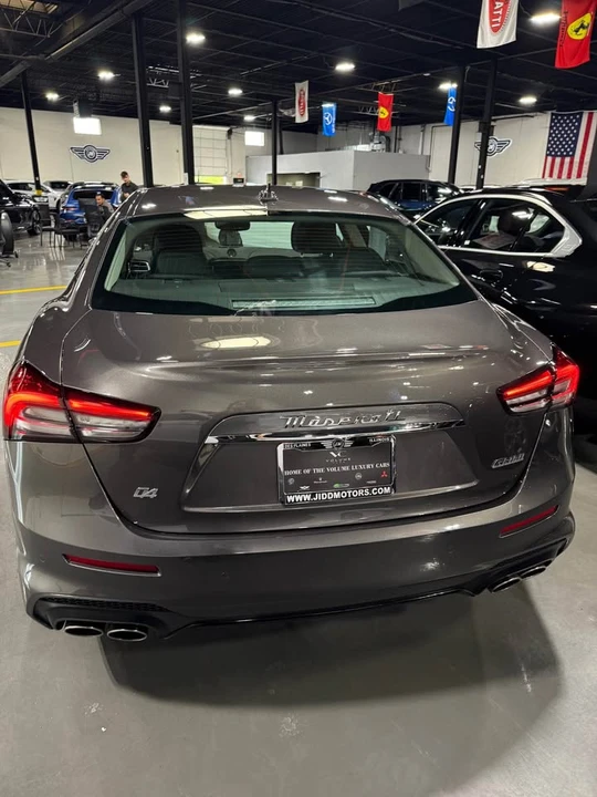 2022 Maserati Ghibli 3rd Gen - Image 3 of 9